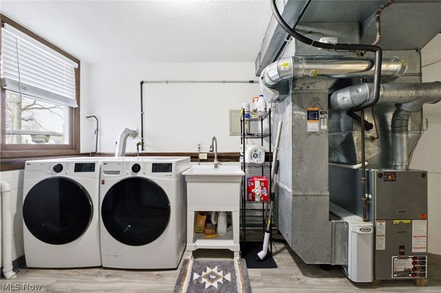 25726 Hidden Acres Drive, Westlake, OH 44145