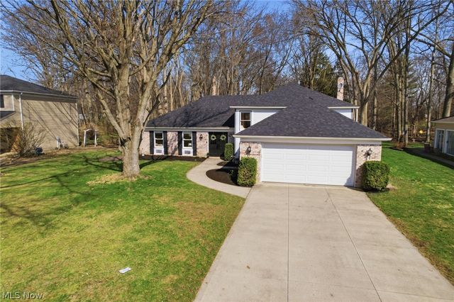 25726 Hidden Acres Drive, Westlake, OH 44145