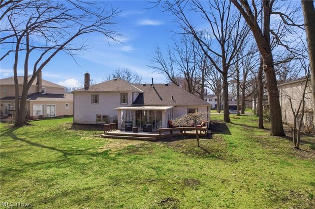 25726 Hidden Acres Drive, Westlake, OH 44145