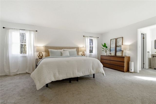 25726 Hidden Acres Drive, Westlake, OH 44145