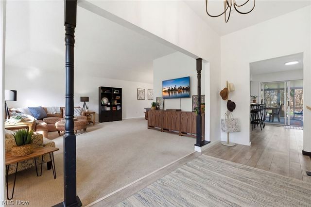 25726 Hidden Acres Drive, Westlake, OH 44145