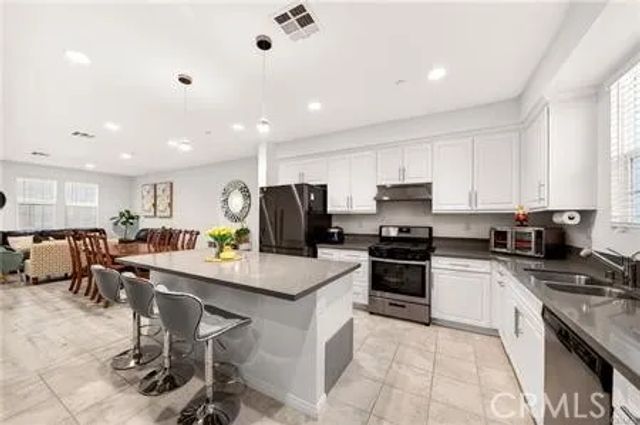 6926 Cottonwood Lane, Buena Park, CA 90621