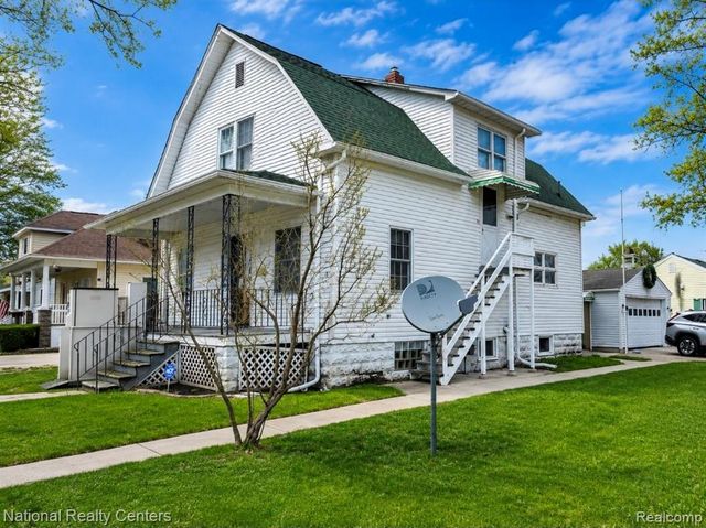 1611 S Erie Street, Bay City, MI 48706