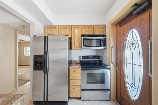 231 SKIFF POINT 7, Clearwater Beach, FL 33767