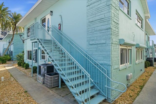 231 SKIFF POINT 7, Clearwater Beach, FL 33767