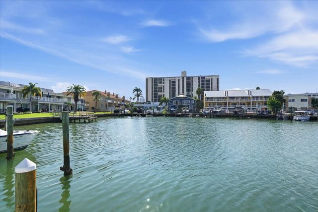 231 SKIFF POINT 7, Clearwater Beach, FL 33767