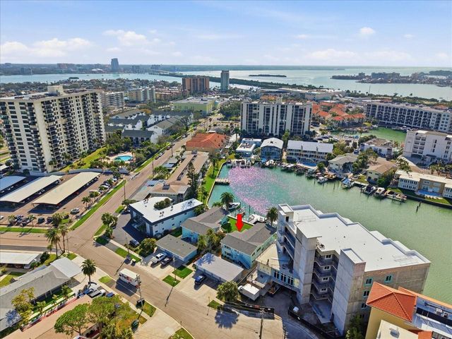 231 SKIFF POINT 7, Clearwater Beach, FL 33767