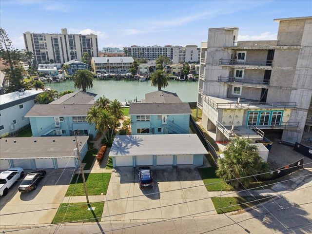 231 SKIFF POINT 7, Clearwater Beach, FL 33767