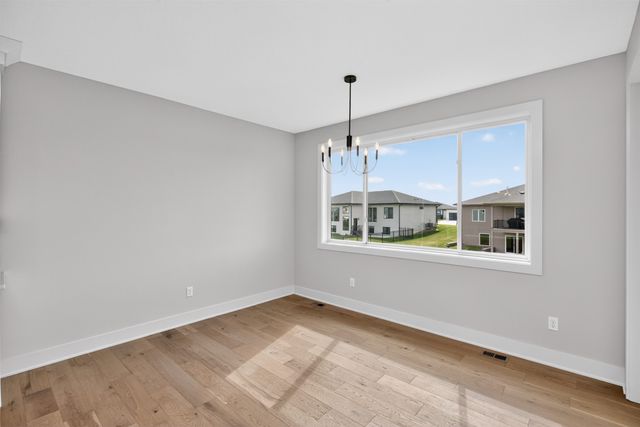 18048 Tanglewood Drive, Clive, IA 50325