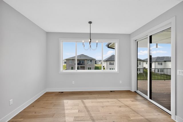 18048 Tanglewood Drive, Clive, IA 50325