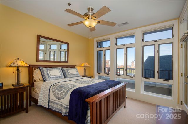 21 Battery Park Avenue 406, Asheville, NC 28801