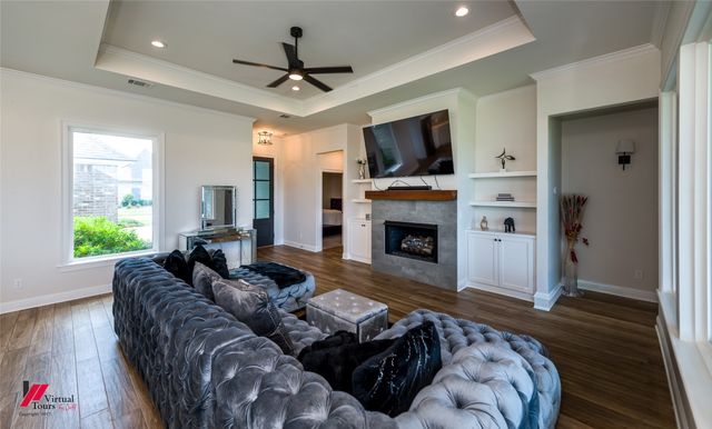1359 QUINCY, Bossier City, LA 71111