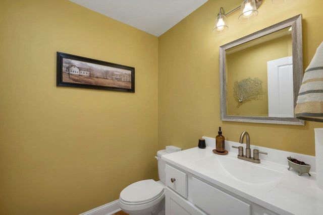 10-C Wentworth Lane, Barrington, NH 03825