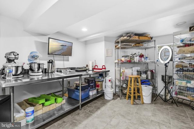 1824 3RD ST NE, Washington, DC 20002