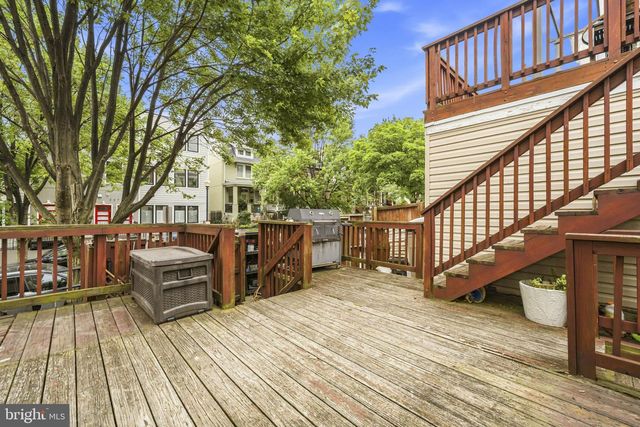 1824 3RD ST NE, Washington, DC 20002