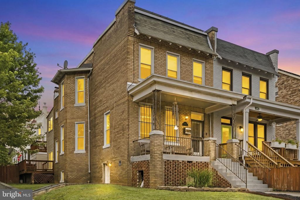 1824 3RD ST NE, Washington, DC 20002