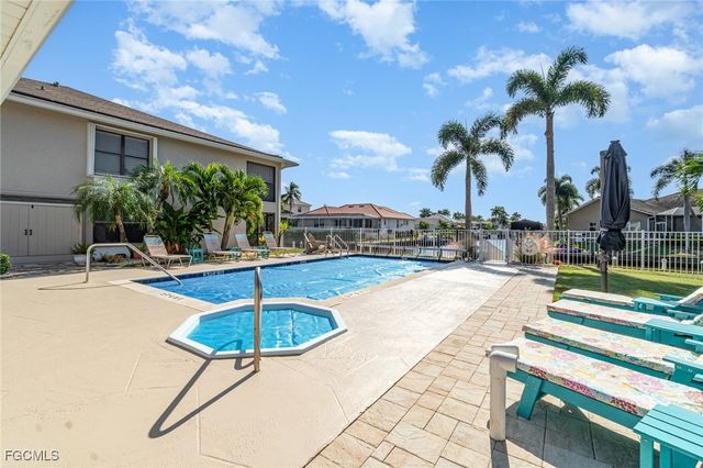 912 SW 48th TER 208, Cape Coral, FL 33914