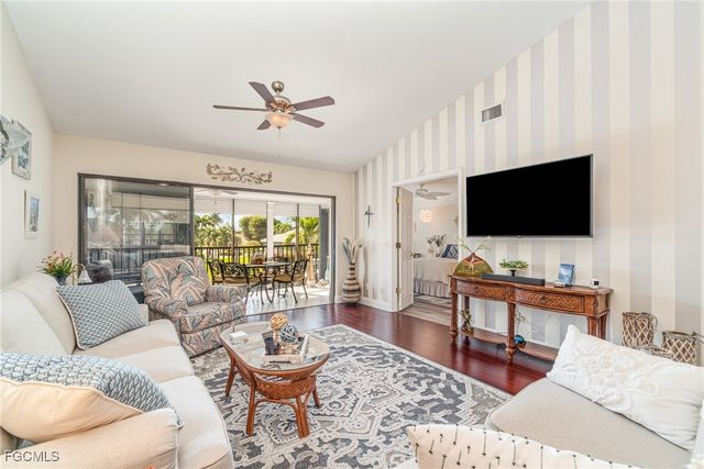 912 SW 48th TER 208, Cape Coral, FL 33914