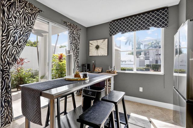 11011 Legacy Lane 105, Palm Beach Gardens, FL 33410