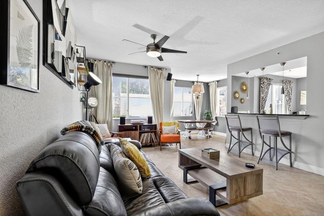 11011 Legacy Lane 105, Palm Beach Gardens, FL 33410