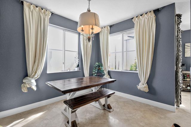 11011 Legacy Lane 105, Palm Beach Gardens, FL 33410