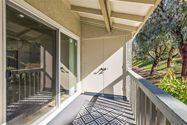 23261 La Glorieta G, Mission Viejo, CA 92691