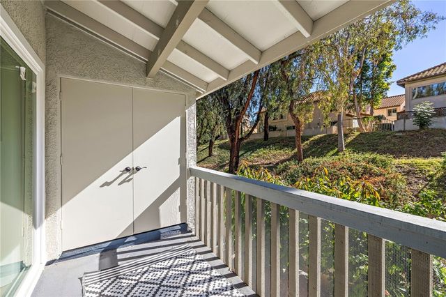 23261 La Glorieta G, Mission Viejo, CA 92691