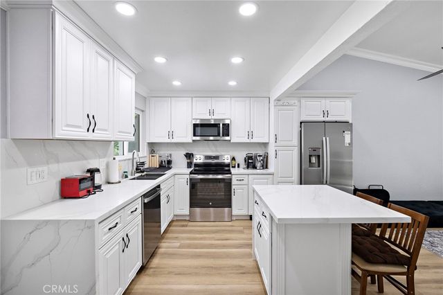 23261 La Glorieta G, Mission Viejo, CA 92691