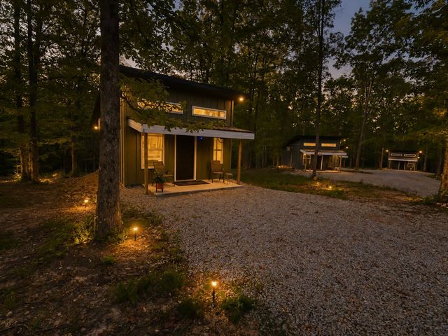 3158 Summertown Hwy, Summertown, TN 38483