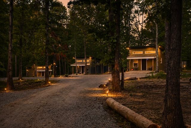 3158 Summertown Hwy, Summertown, TN 38483