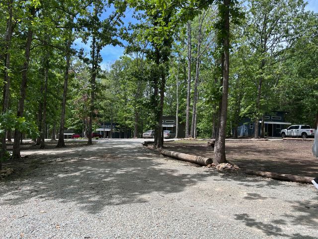 3158 Summertown Hwy, Summertown, TN 38483