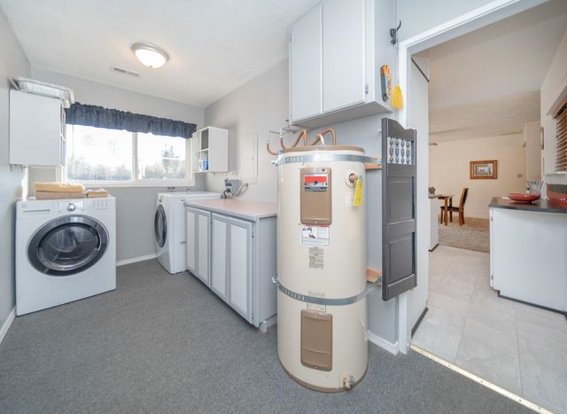 3732 E WESTWOOD Ave, Chattaroy, WA 99003