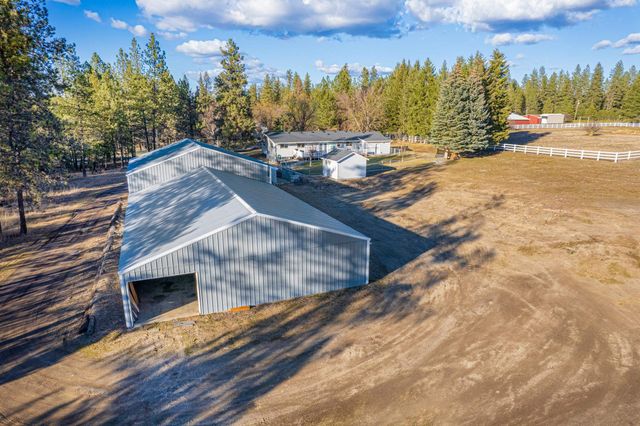 3732 E WESTWOOD Ave, Chattaroy, WA 99003