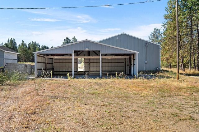 3732 E WESTWOOD Ave, Chattaroy, WA 99003