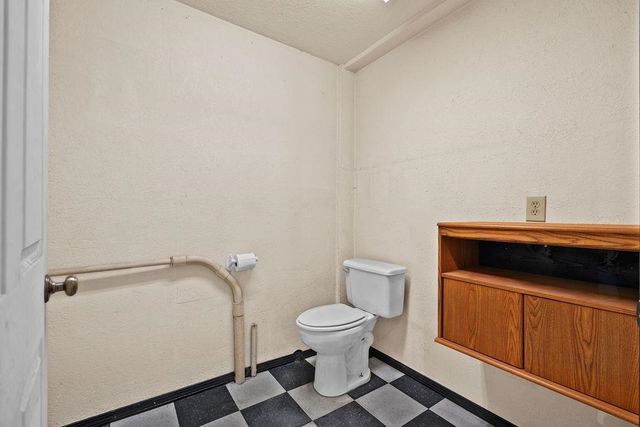 3732 E WESTWOOD Ave, Chattaroy, WA 99003