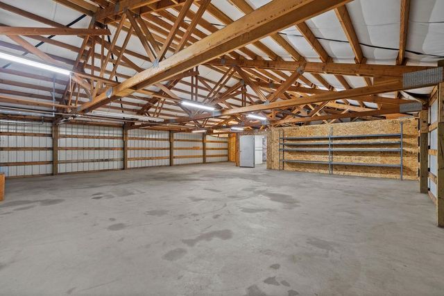 3732 E WESTWOOD Ave, Chattaroy, WA 99003