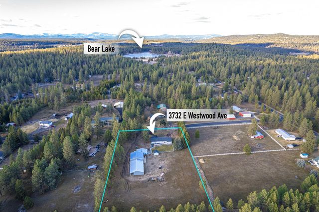 3732 E WESTWOOD Ave, Chattaroy, WA 99003