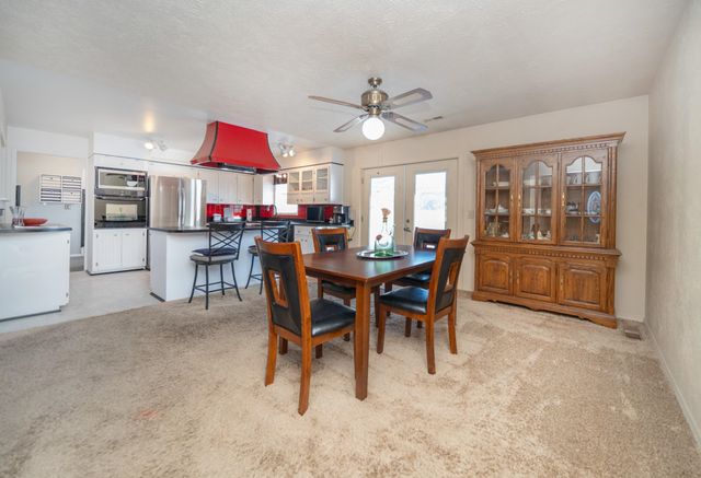 3732 E WESTWOOD Ave, Chattaroy, WA 99003