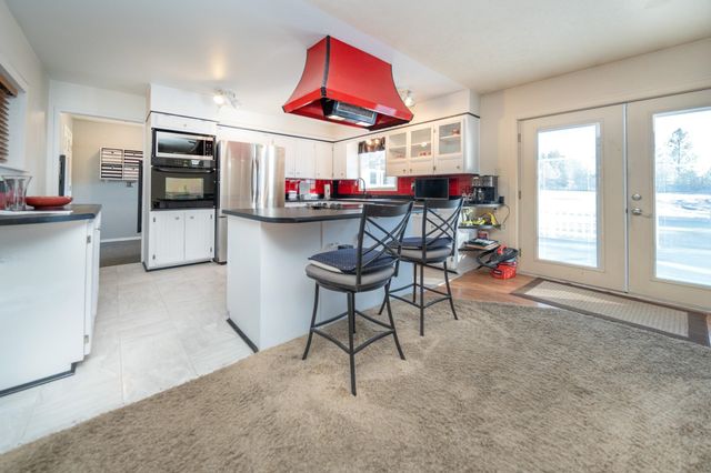 3732 E WESTWOOD Ave, Chattaroy, WA 99003