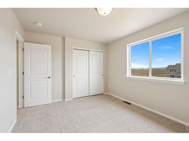 1787 Long Shadow Dr, Windsor, CO 80550