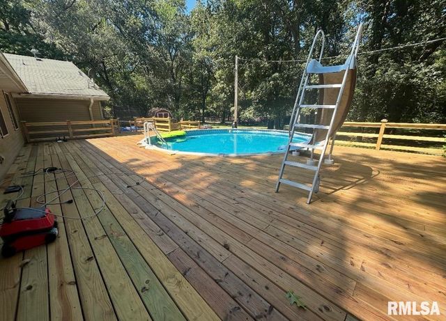 12726 E County Road 300 N Road, Chandlerville, IL 62627