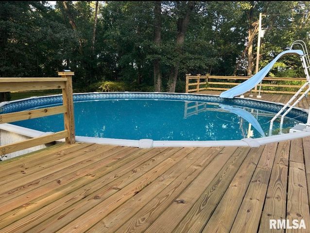 12726 E County Road 300 N Road, Chandlerville, IL 62627