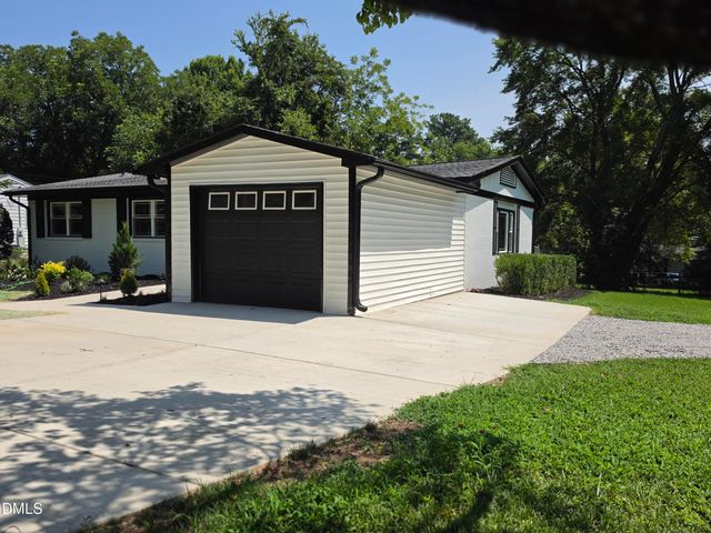 3000 Brentwood Road, Raleigh, NC 27604