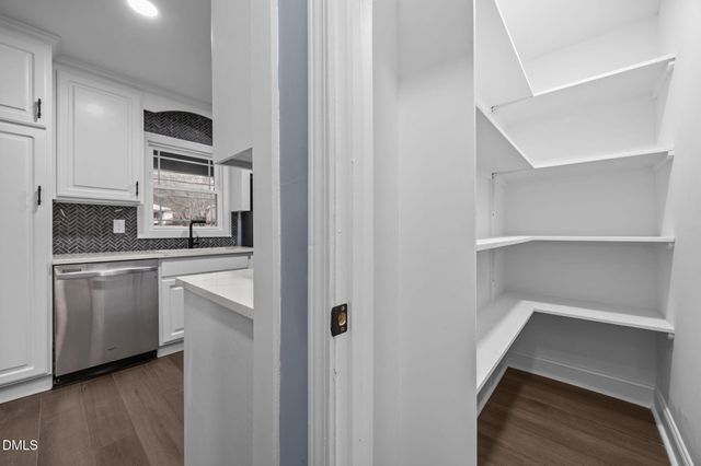 3000 Brentwood Road, Raleigh, NC 27604