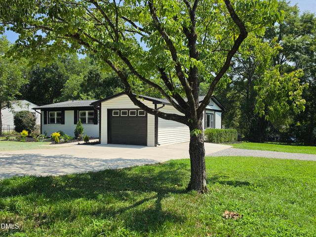 3000 Brentwood Road, Raleigh, NC 27604