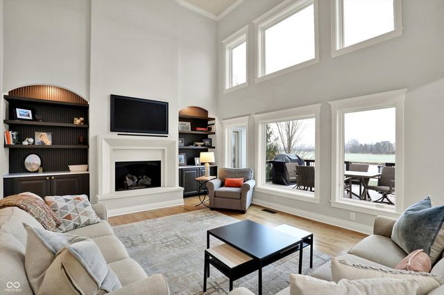 11221 Mirador Lane, Fishers, IN 46037