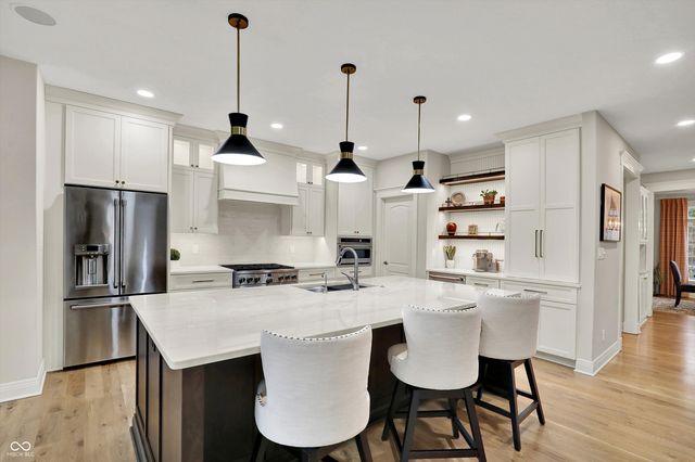 11221 Mirador Lane, Fishers, IN 46037