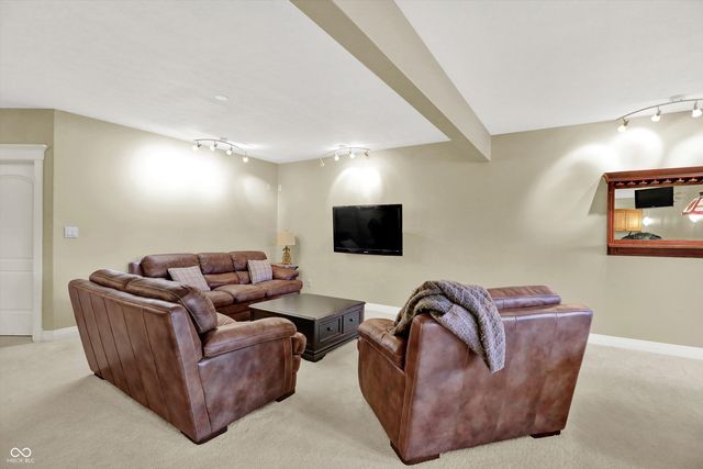 11221 Mirador Lane, Fishers, IN 46037