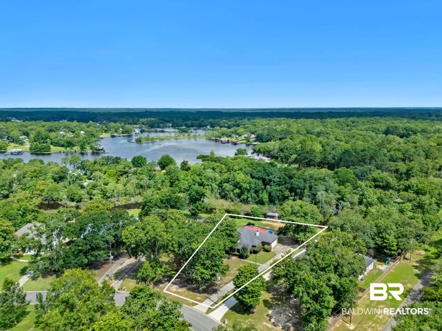 3670 River Chase Court, Theodore, AL 36582