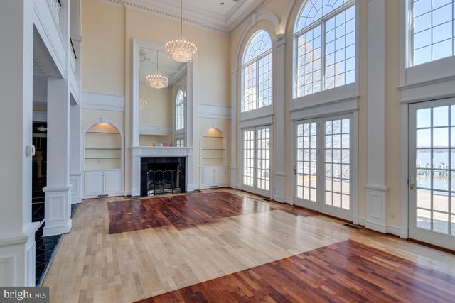 7827 SOUTHDOWN RD, Alexandria, VA 22308